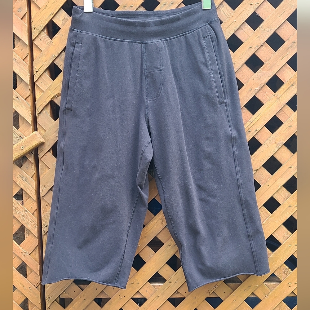 Lululemon long bermudas